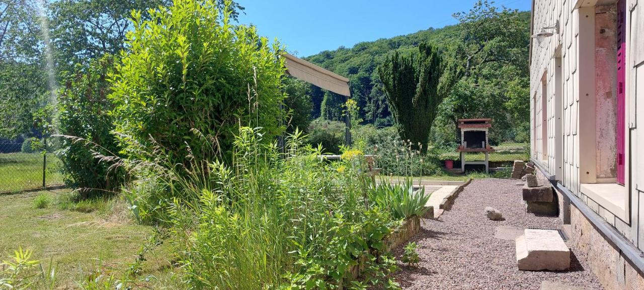 Ferme De La Grange Du Bas Villa Saint-Bresson Екстериор снимка